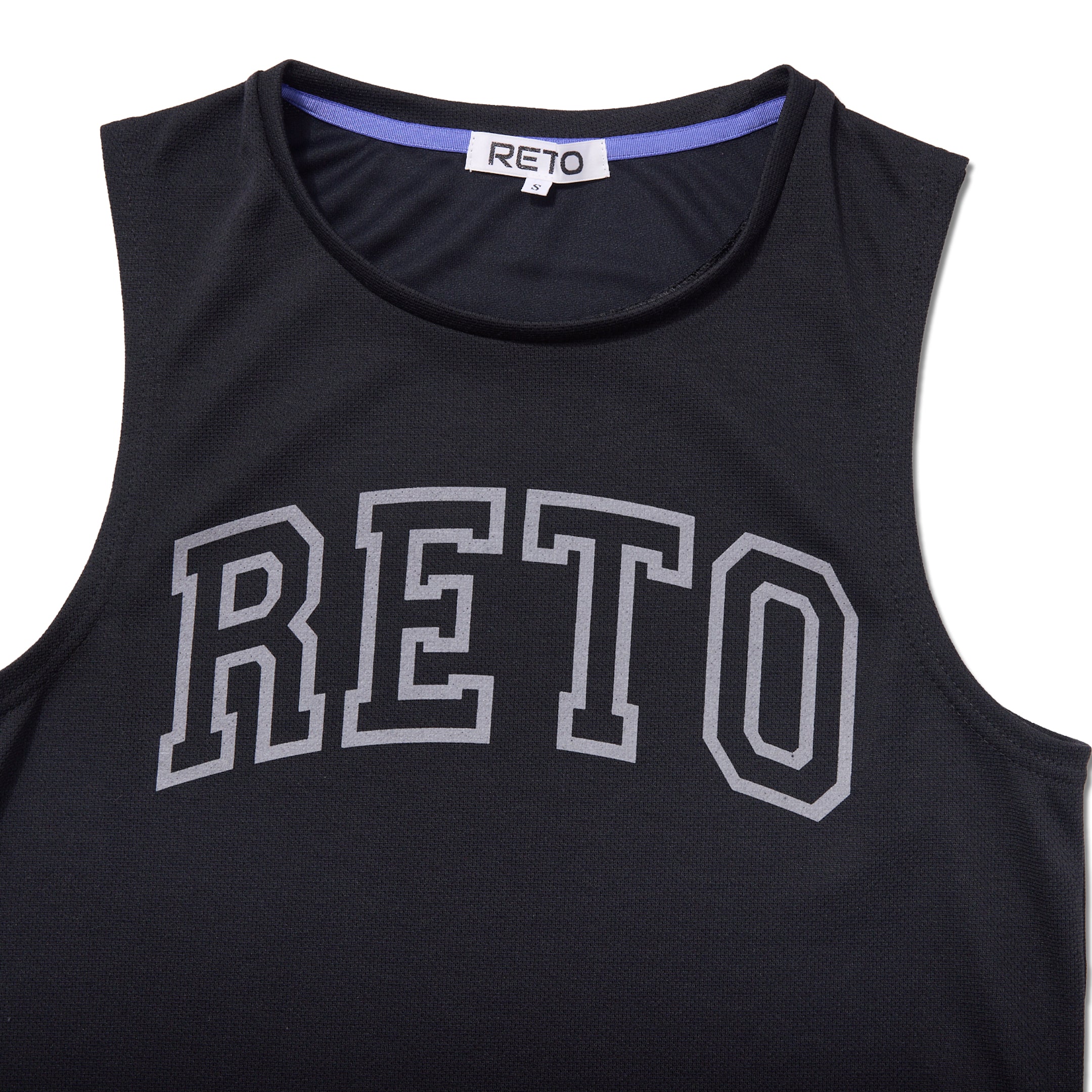 COLLEGE LOGO SLEEVELSS T